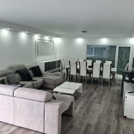 Mikaela Guest House 2 Ramada Εξωτερικό φωτογραφία